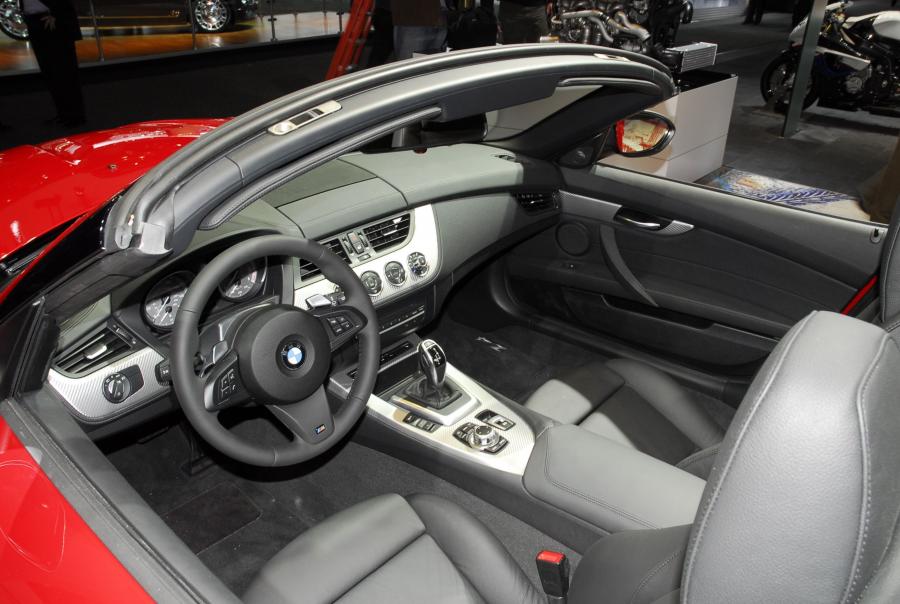 BMW Z4 sDrive 3.5is 2010 года  (фото 46 из 62)